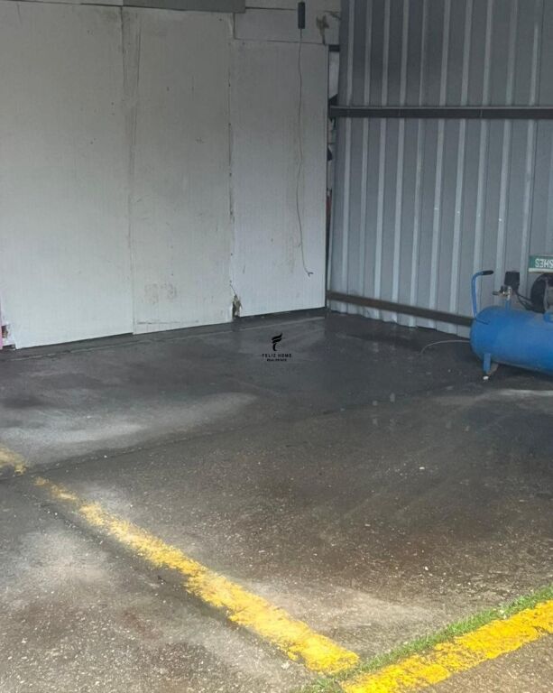 WAREHOUSE FOR RENT 60 M2 5 MAY 80,000 LEKE FH-77277