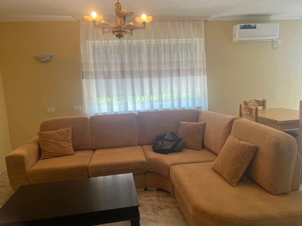 Qera | Apartament 1 + 1 | Toptani Shopping Center | 500 €/muaj