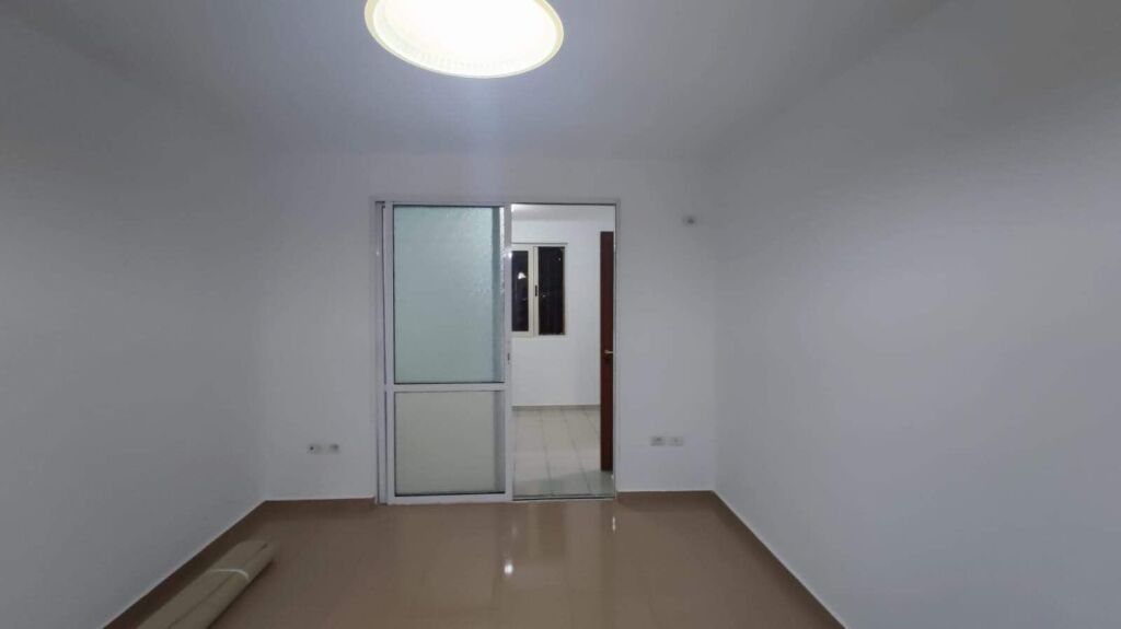 Office for rent in Vasil Shanto