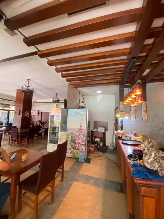 Exclusive Investment Opportunity: Premium Bar-Restaurant for Sale Near the Train Station, Durrës
