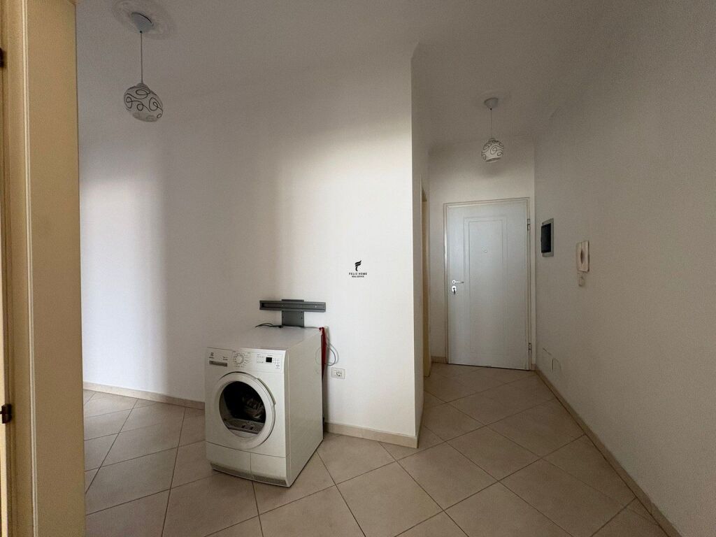 SHITET APARTAMENT 2+1 KOPSHTI BOTANIK 18.000.000 LEKE FH-77295