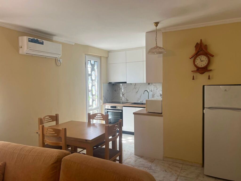 Qera | Apartament 1 + 1 | Toptani Shopping Center | 500 €/muaj