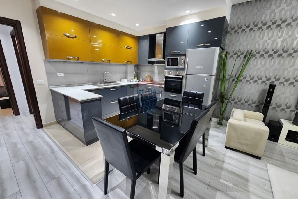 2+1 apartment for rent at Kodra e Diellit!