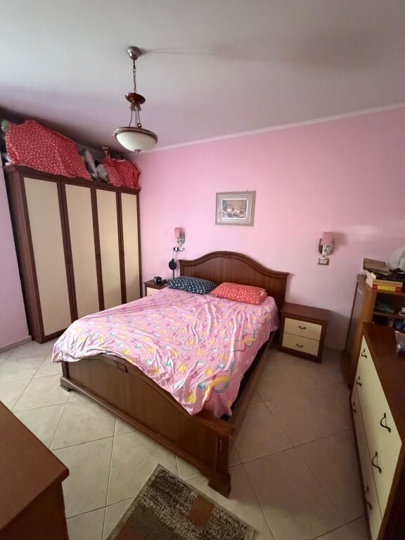 Apartament 1+1 per shitje Hotel Gjermania Durres