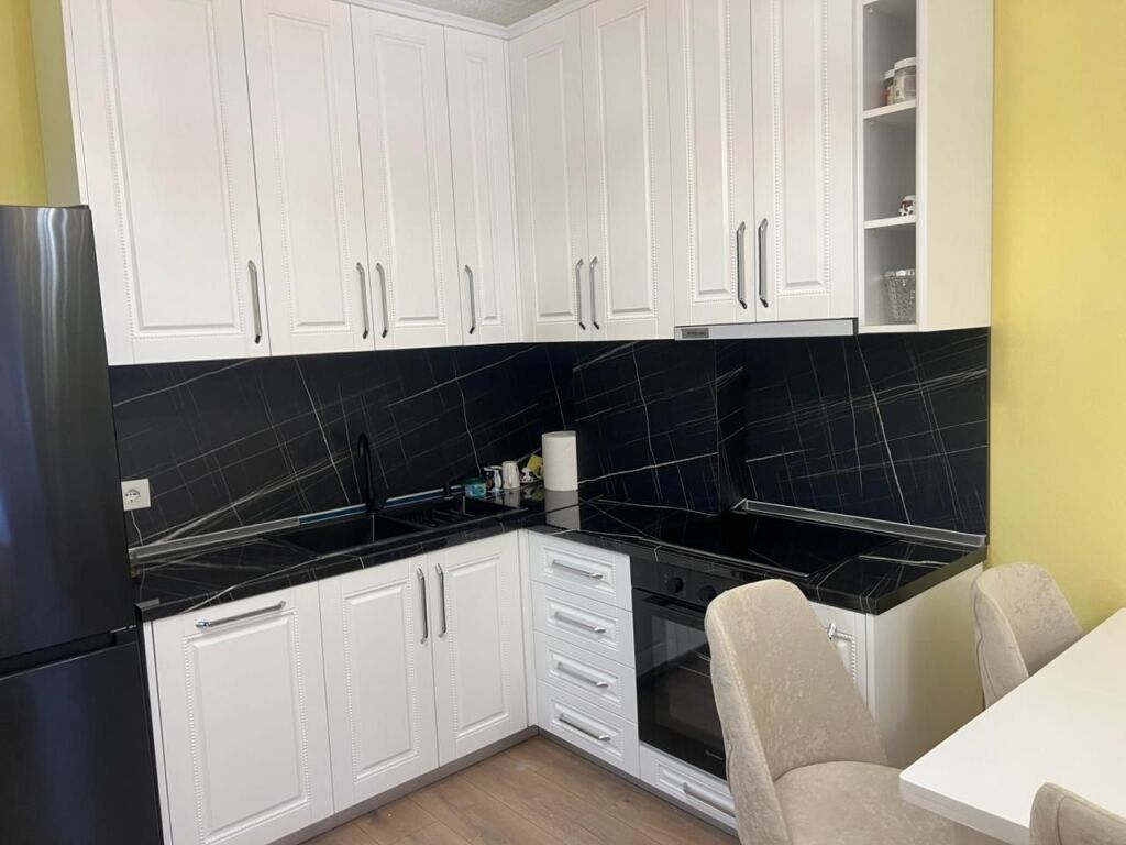 Apartment 1+1 for rent in Kamez/OSBE Street