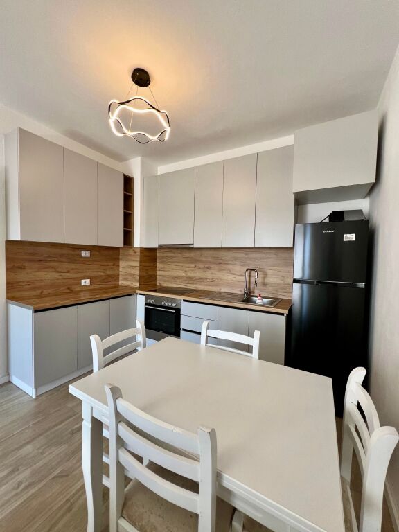 Apartment 1+1 (+parking) for rent, Oslo Brryli bar!