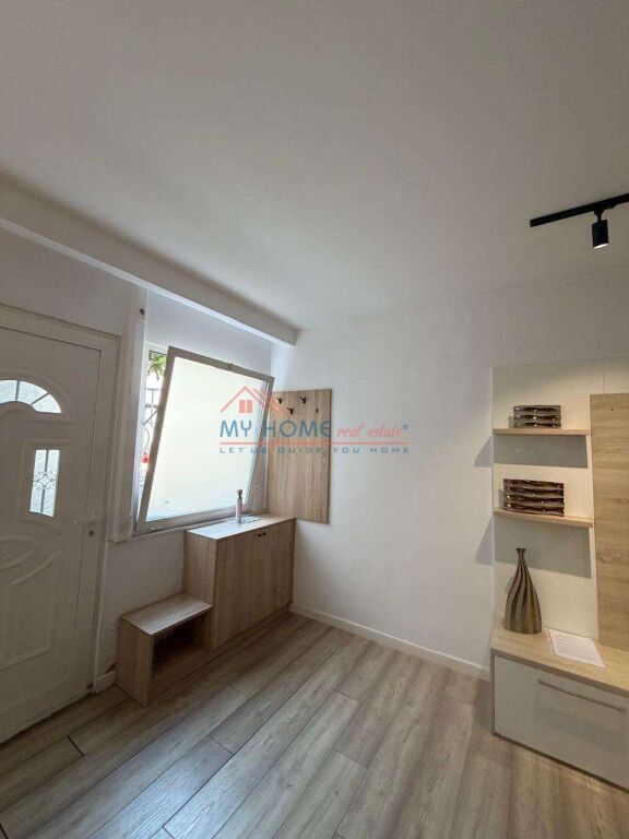 Apartament 1+1 me Qera Rruga e Barrikadave ne Tirane