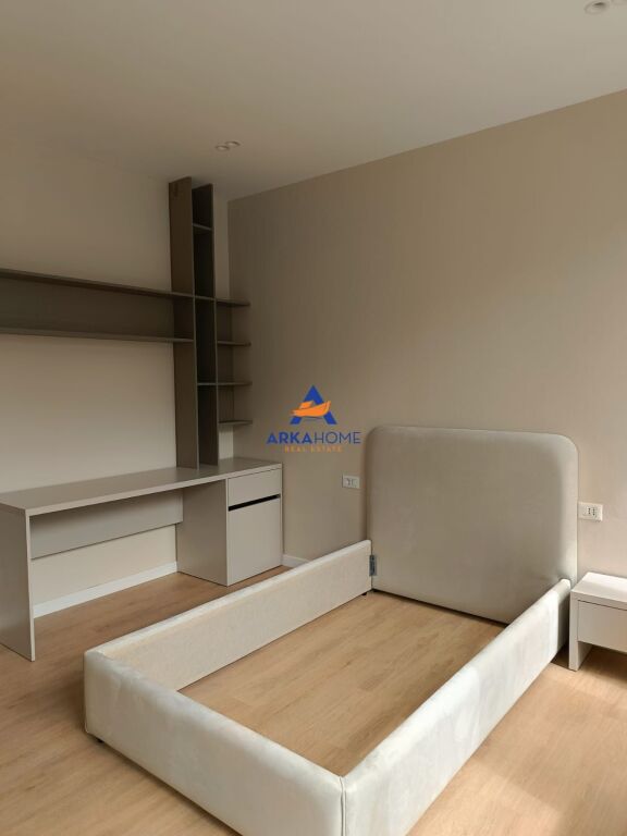 JEPET ME QIRA VILË PREMIUM "REZIDENCA GREEN VALLEY, LIQENI I THATË " 3000 EURO