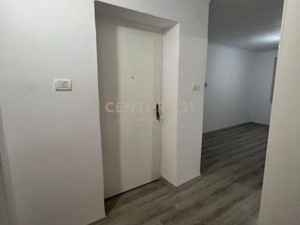 Appartamento 2+1 in affitto vicino a Myslym Shyri!