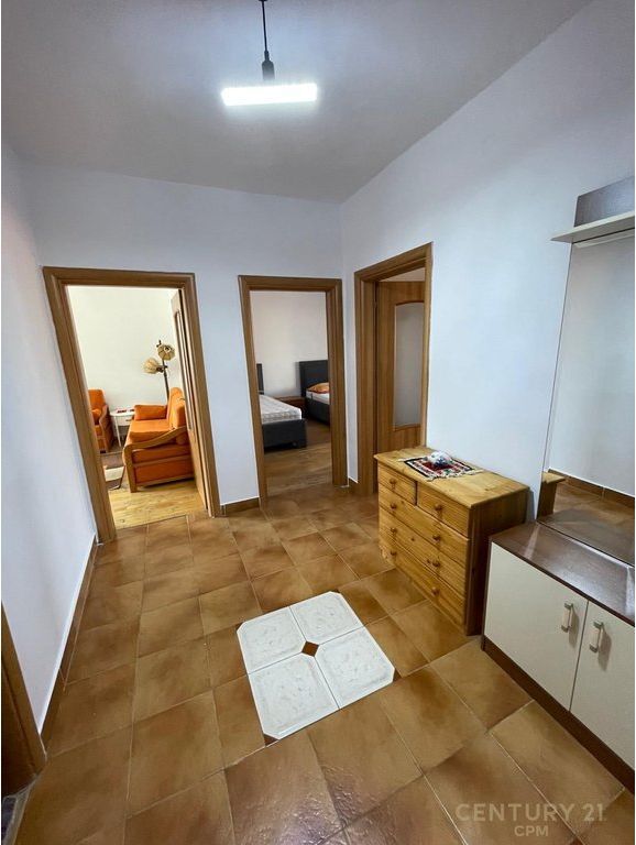 Appartamento 2+1 in affitto a Pazari Ri, Tirana - 550€ | 80 m²