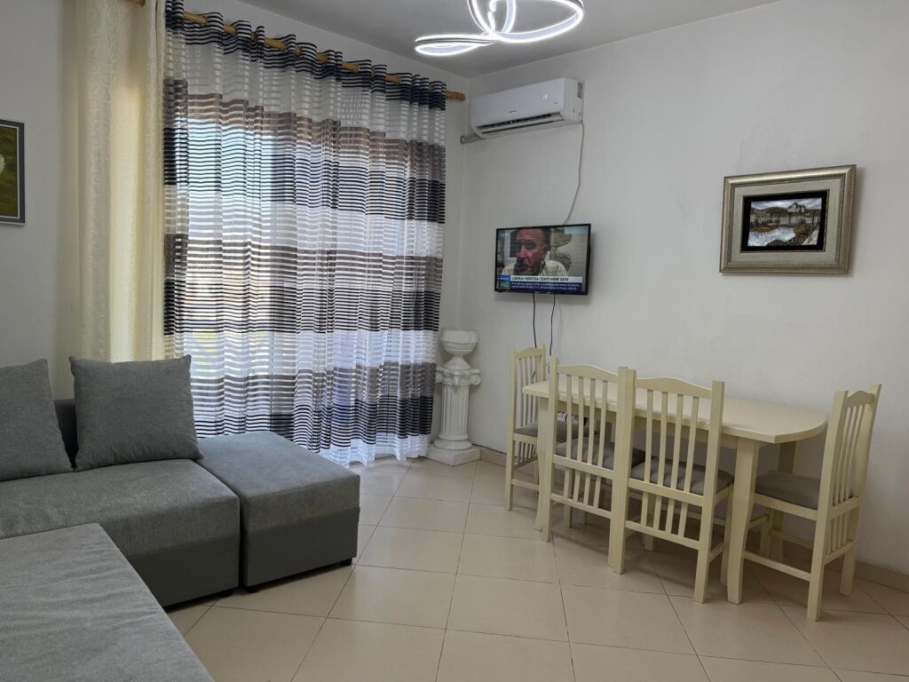 For rent 2+1 At 21 Dhjetori Engineering 650 thousand leke