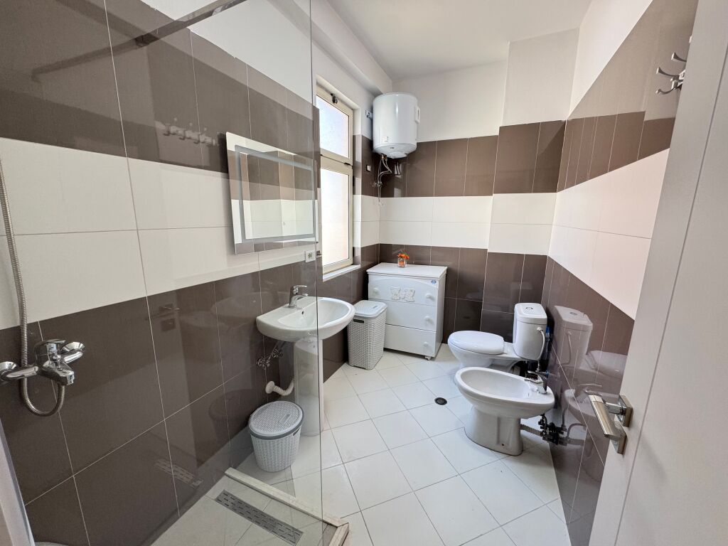 APARTAMENT 2+1+2 NE YZBERISHT