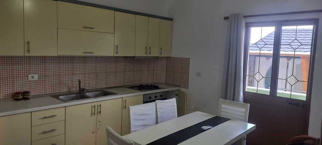 Apartment for rent 2+1 - 📍3 Vellezerit Kondi Street, near Viktor Hygo school