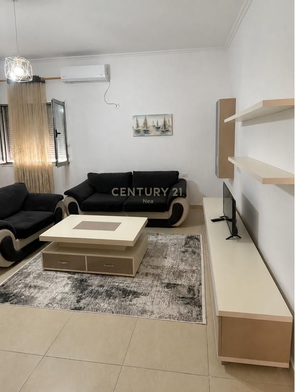 Apartament 1+1 me qira tek Kopshti Botanik!