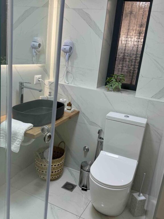 For rent 2+1 of a private villa in Qytet Student