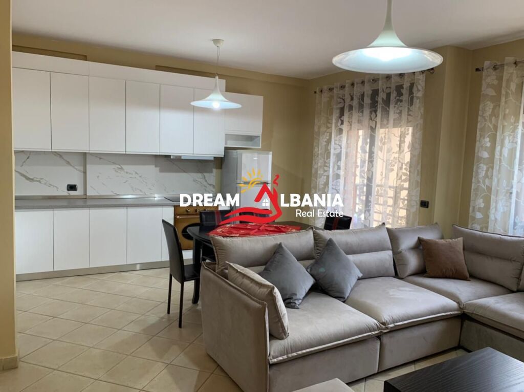Appartamento 2+1+2 in affitto nel Centro vicino alla Procura Generale, Tirana (ID 42211100)