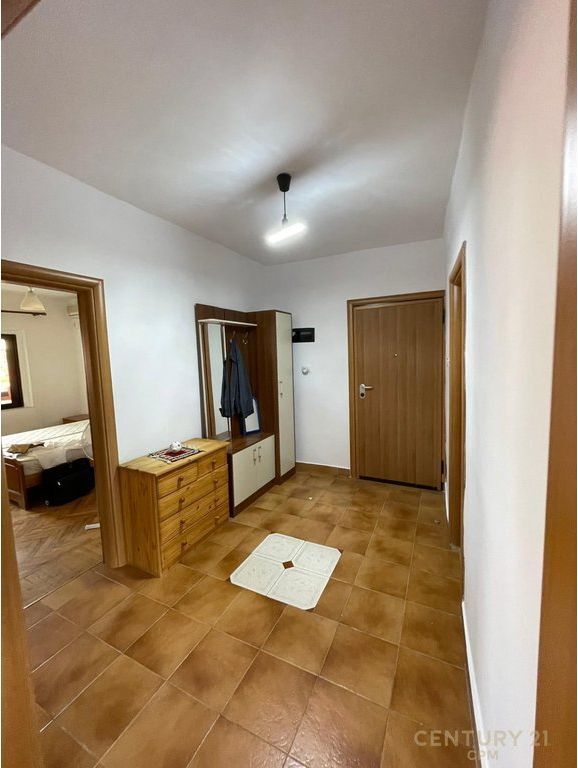 Appartamento 2+1 in affitto a Pazari Ri, Tirana - 550€ | 80 m²
