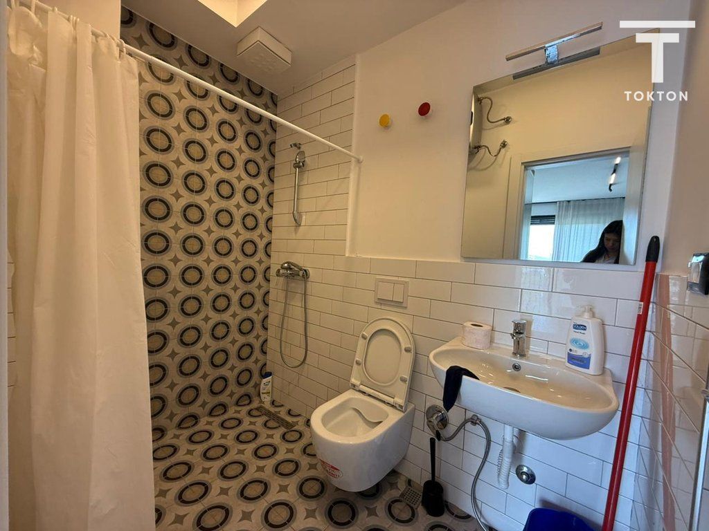 Shitet 1+1 i konvertuar ne Dy Garsoniere ne Bulevard te Ri