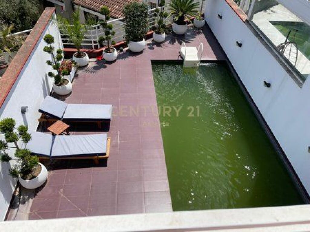 RENT, MODERN VILLA WITH POOL AND YARD, KODRA E DIELLIT RESIDENCE 1.