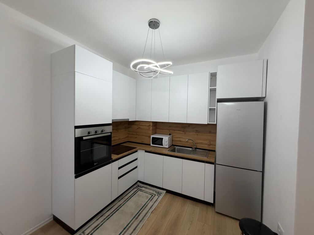 🏡 For rent 1+1 at Oasis Complex, Astir  ✨ Newly furnished 🛏️ With wardrobe 📐 70 m² 🏢 2nd floor, new building with elevator 📍 Astir, Oasis Complex 💰 55,000 lek/month   
