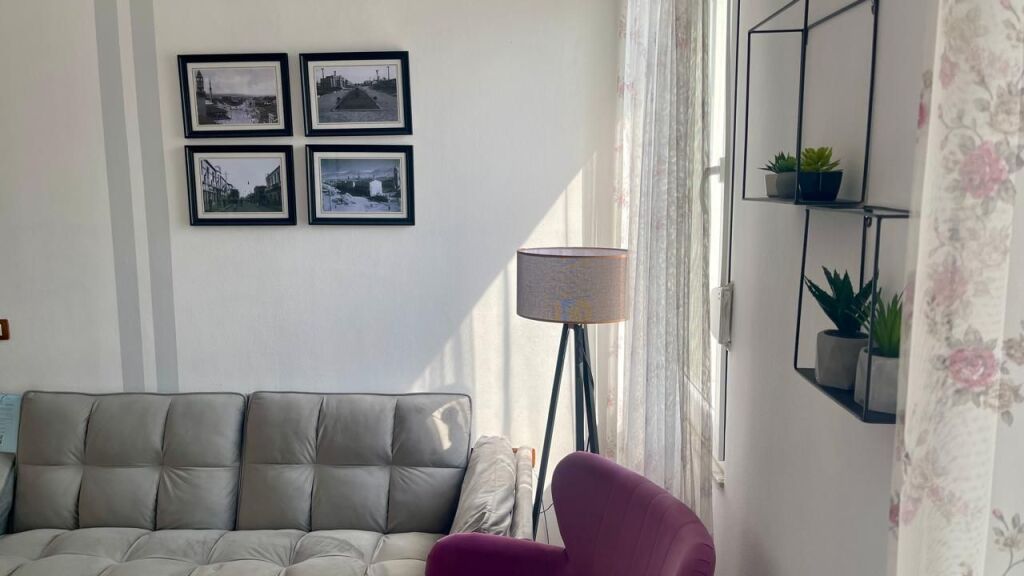 JEPET APARTAMENT 1+1 ME QIRA – QENDËR, PAZAR I RI