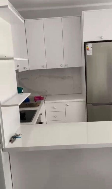 Affitto | Apartament 2 + 1 | Rruga 5 Maji | 450 €/mese