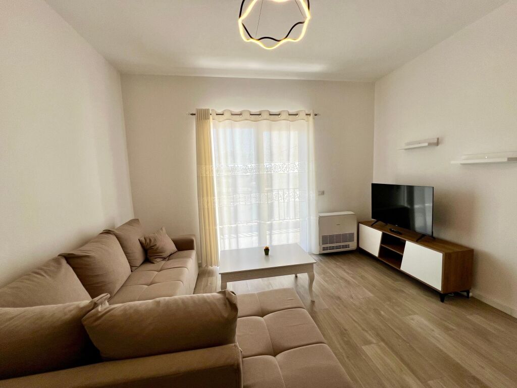 Apartment 1+1 (+parking) for rent, Oslo Brryli bar!