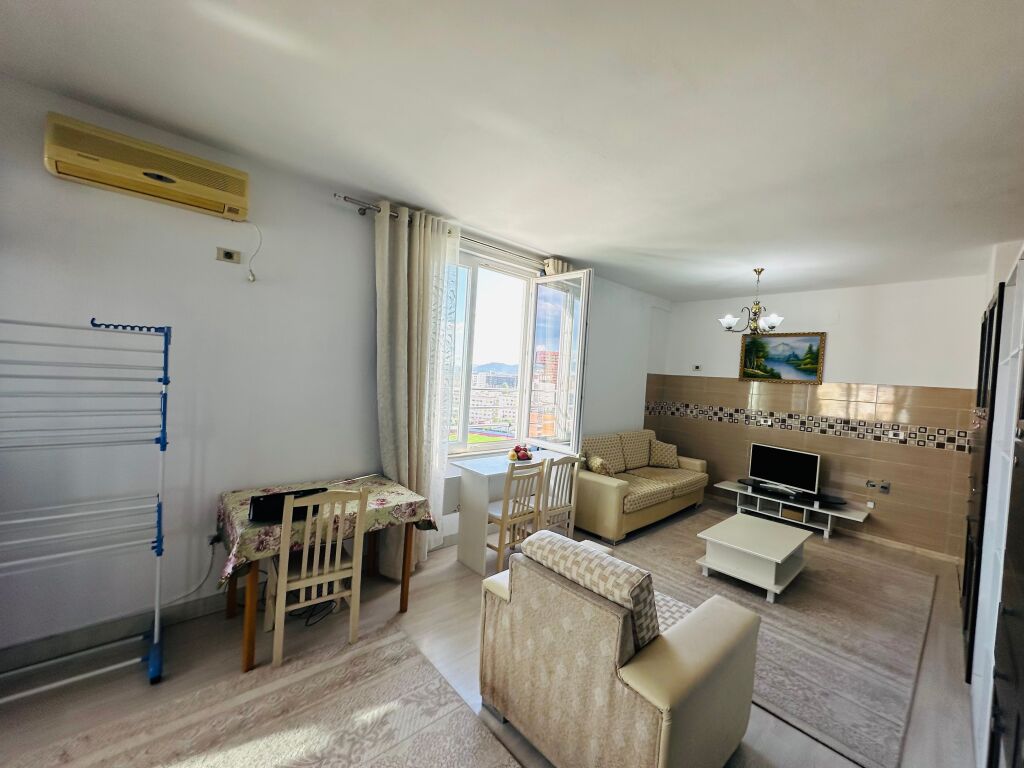 Jepet Me Qera Apartament 1+1