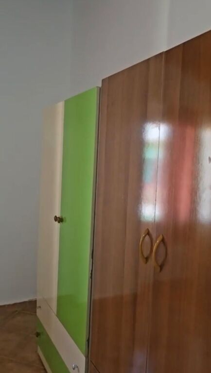 FOR RENT 2+1 ON SIRI KODRA STREET, NEAR HOTEL MERIDIAN, 450 EURO