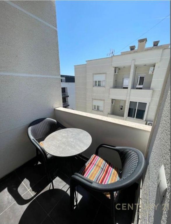 APARTMENT 1+1 FOR SALE IN THE LALZIO BAY