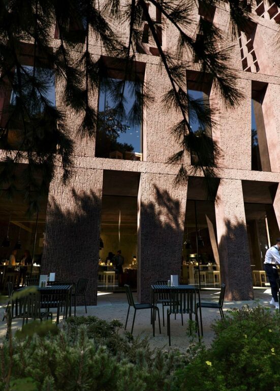 APARTAMENT 1+1 PËR SHITJE TEK TIRANA NEW BOULEVARD TOWER