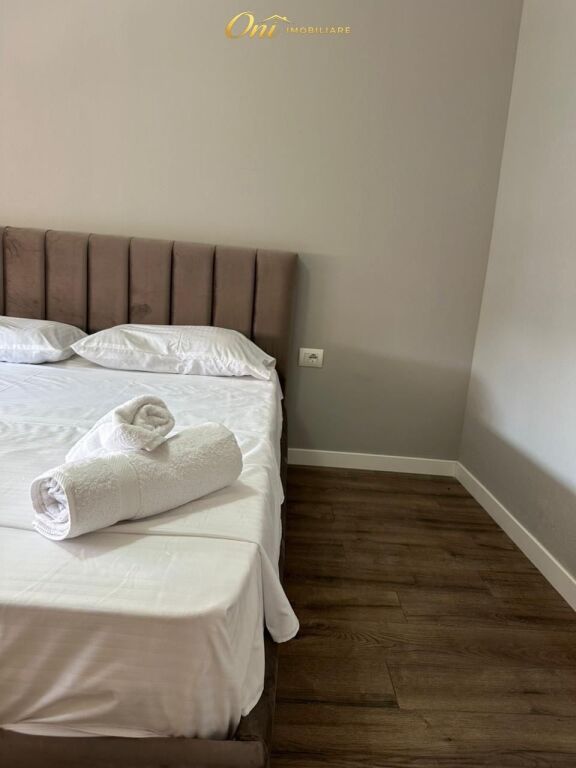 JEPET APARTAMENT ME QERA 1+1 PAZARI I RI