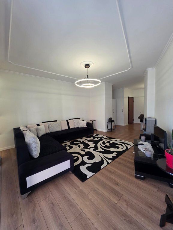 Shitet, Apartament 2+1+Depo, Unaza e Re, Tirane