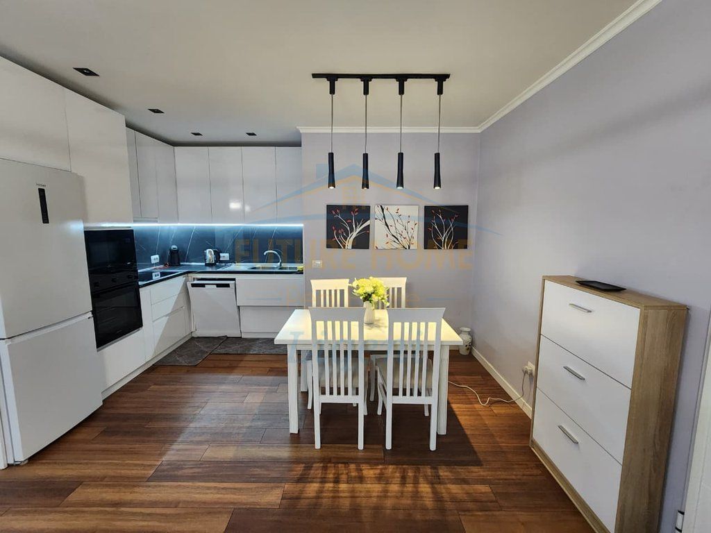 Rent, Apartment 2+1, Dry Lake, Tirana.