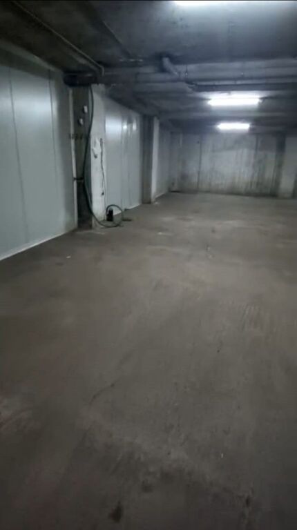 Sale | Magazinë | Kamëz Municipality | 235000 €