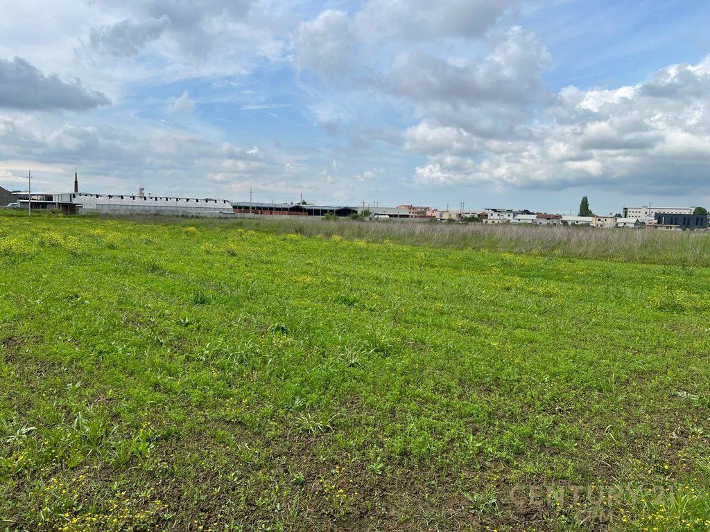 7300m land for sale together with building permit for warehouse