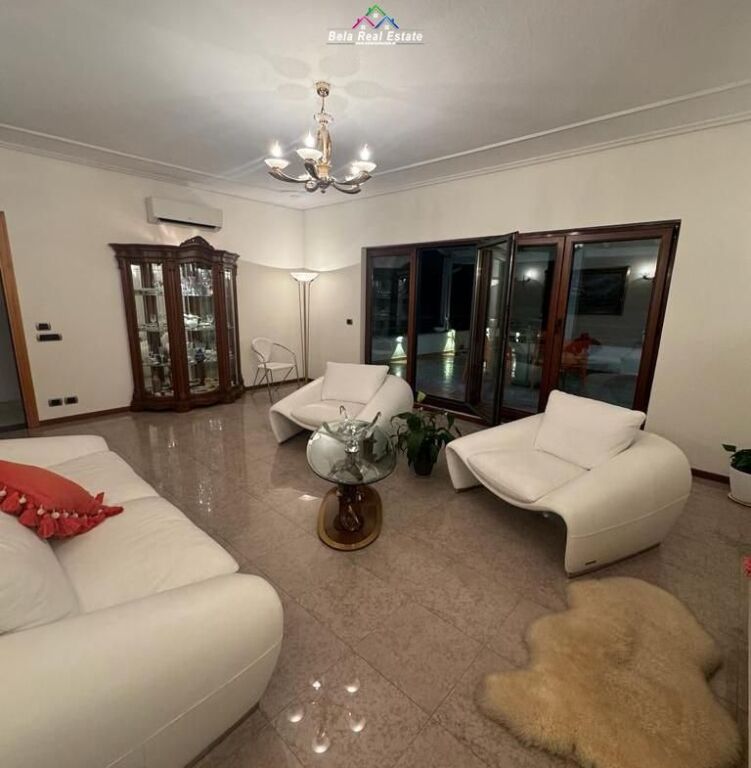 Apartament Me Qera 3+1 Tek Rruga E Elbasanit (ID B23156) Tirane