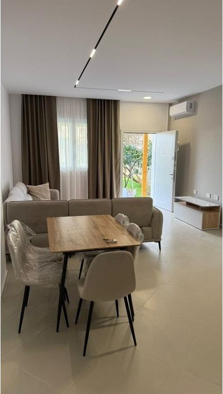 Rent, Apartment 1+1+ Parking Space, Siri Kodra Street, Tirana