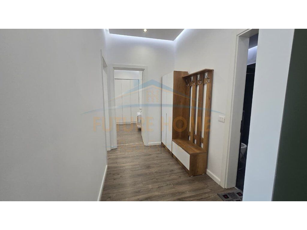Qera,Apartament 2+1, Rruga Thesarit,Fresku,Tirana.