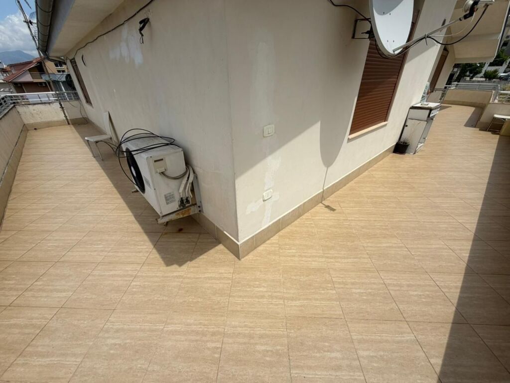 📣 RENT Apartment 3+1+2 📍 German Villas ✨  💶 Price 60,000 Lek/Month