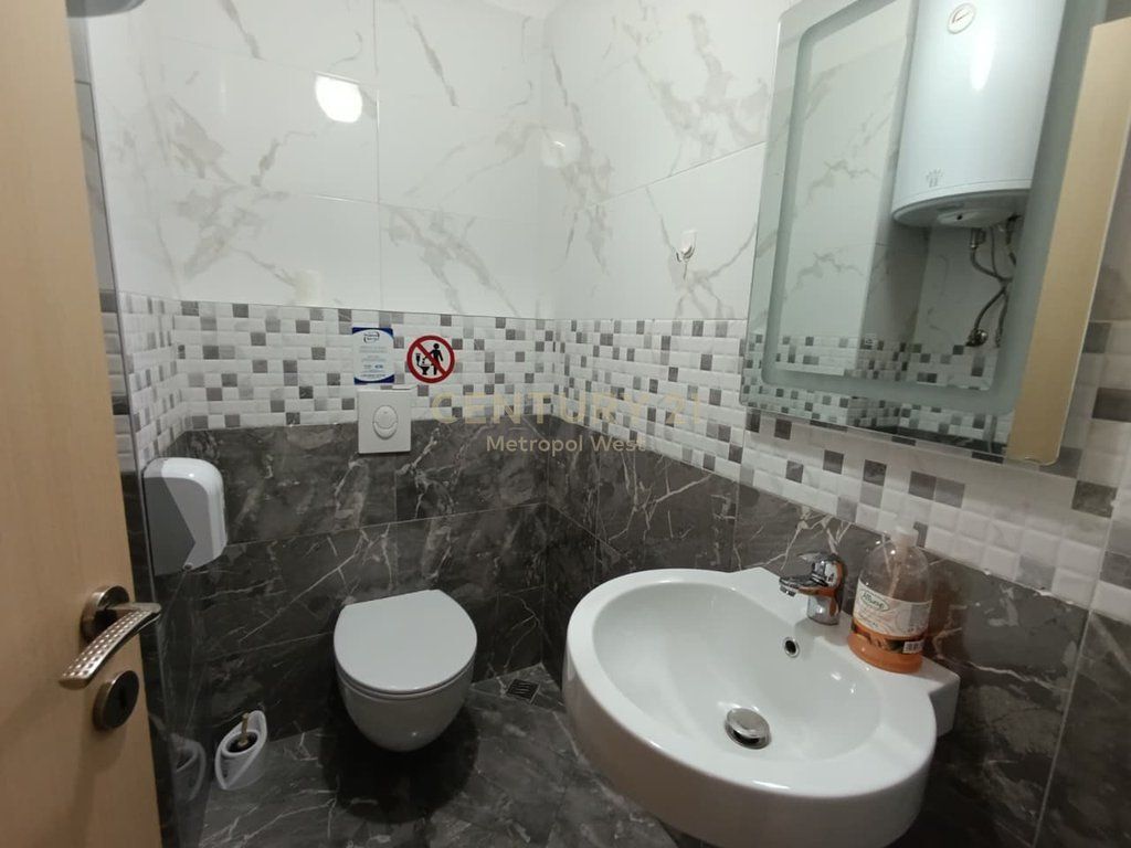 APPARTAMENTO 2+1+2 IN AFFITTO VICINO A 21 DHJETORI! 650 € /Mese