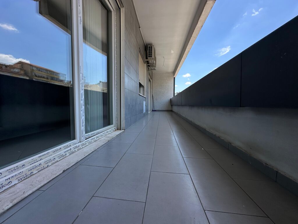 Jepet me Qira Apartament 2+1+2 - Komuna e Parisit