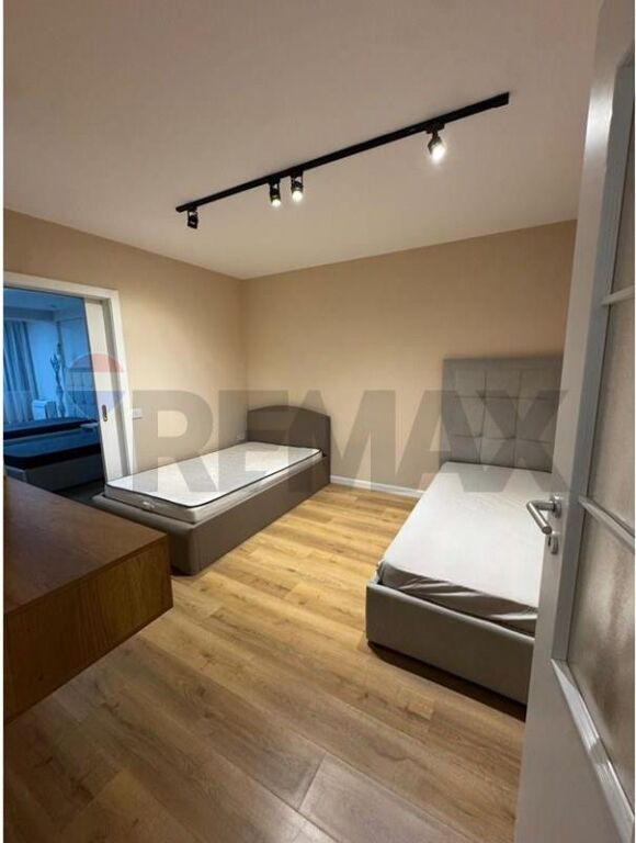 Apartament - Për Qira - Rruga Xhanfize Keko, Tiranë
