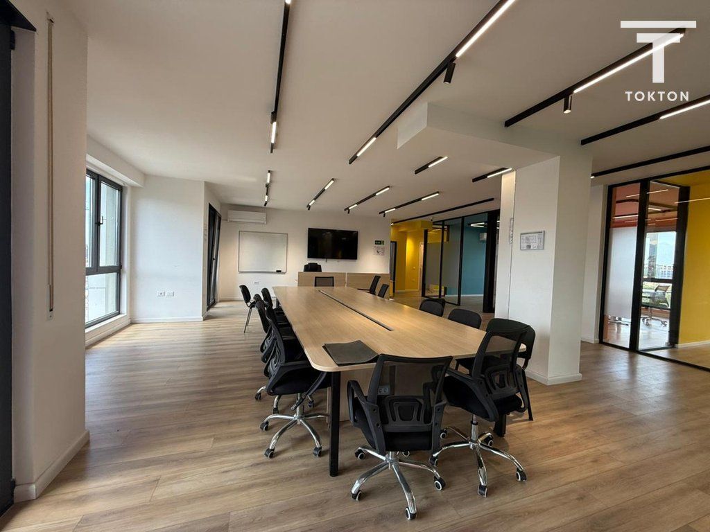 Locale per ufficio in affitto