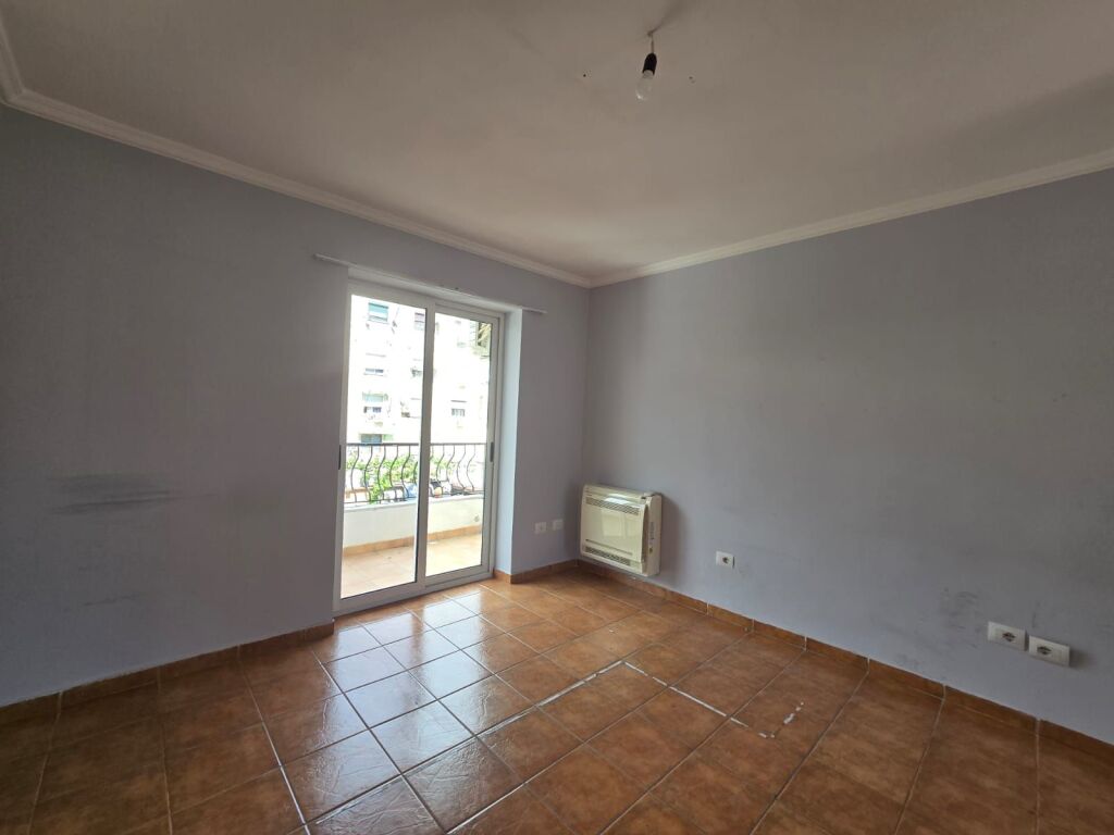 Apartament per Qera