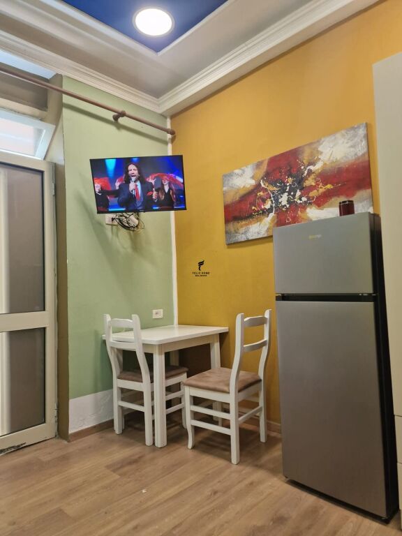 GARSIONERE ME QERA 30 M2 KOMUNA E PARISIT 30.000 LEKE FH-77416