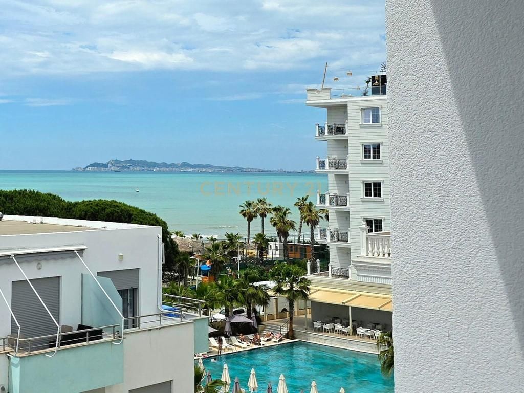 Appartamento 1+1 con Vista Mare a 50 metri dal Mare a Golem !