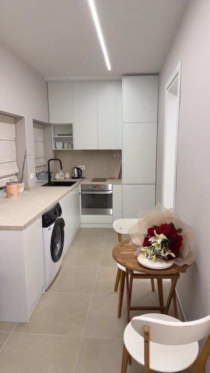 Apartament 1+1 per qira prane Vasil Shantos