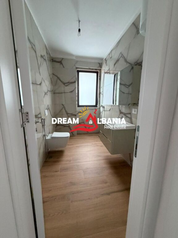 Apartament 2+1 për Shitje ne Myslym Shyr , Tiranë (41212248)