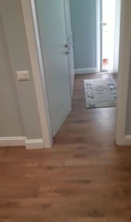 Jepet me qera apartament  2+1   (21 Dhjetori)
